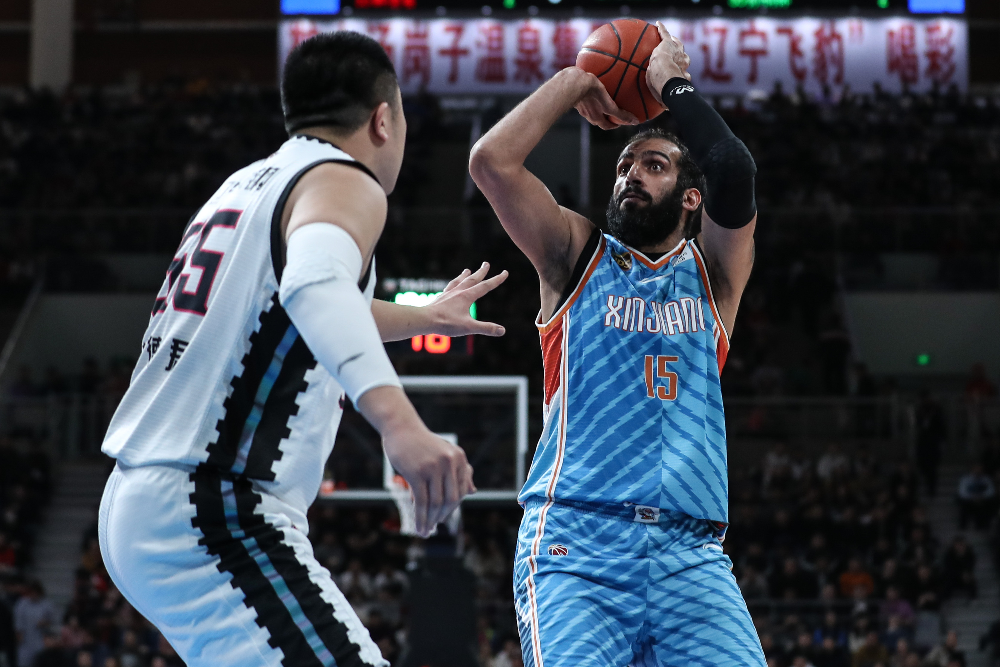 jiuyou-赛前新疆广汇篮板制胜:欧联节点到来,引发热议,轮换策略成焦点的简单介绍