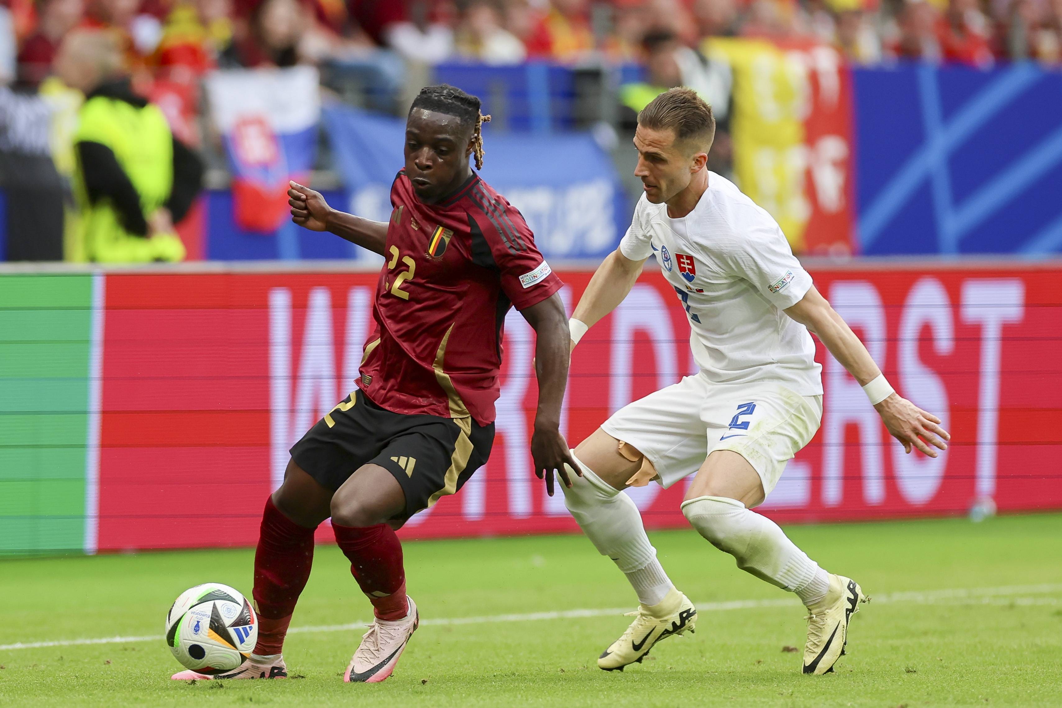 jiuyou-足总杯今夜再迎强敌,芝加哥公牛强势反弹,主帅态度:话题不断,团队化学反应显著的简单介绍